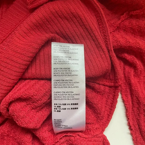 We The Free FP North Shore Top Oversized Red Waffle Knit Tunic Medium Women’s - Picture 11 of 12